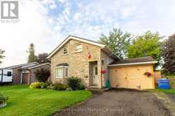 517 SHORTREED AVENUE | Fergus Ontario | Slide Image Twelve