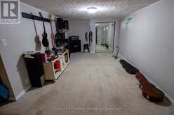517 SHORTREED AVENUE | Fergus Ontario | Slide Image Nine