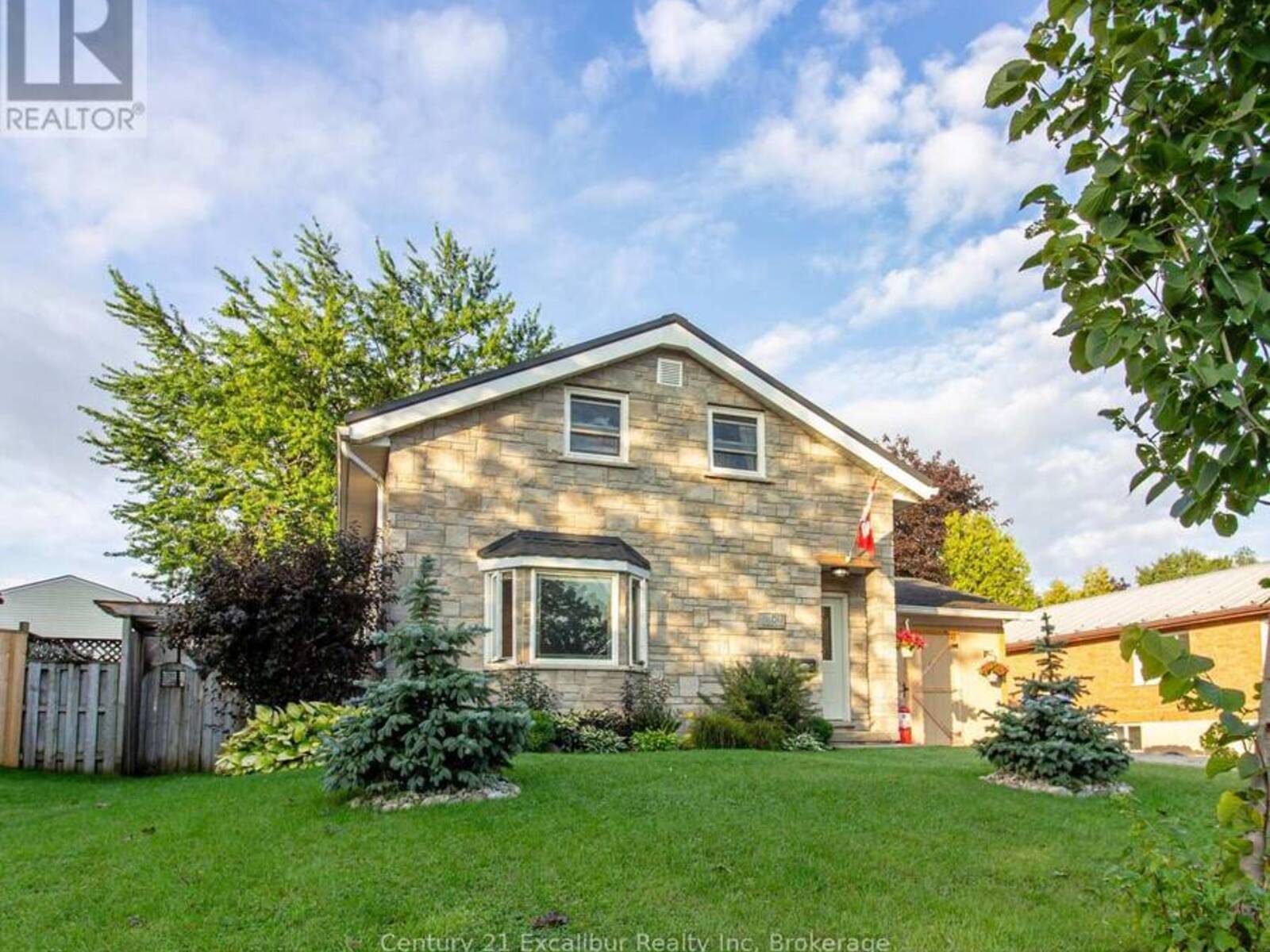 517 SHORTREED AVENUE, Fergus, Ontario N1M 3H4