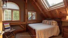 129 DAVOS DRIVE | The Blue Mountains Ontario | Slide Image Thirty