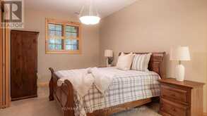 129 DAVOS DRIVE | The Blue Mountains Ontario | Slide Image Thirty-three