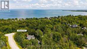 129 DAVOS DRIVE | The Blue Mountains Ontario | Slide Image Forty-six