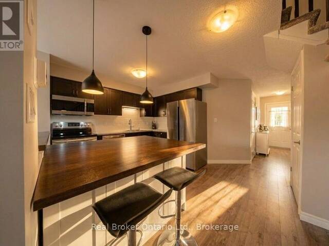 21 - 30 IMPERIAL ROAD S Guelph Ontario, N1K 1Y1 - 3 Bedrooms Condo For Sale
