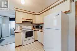 5 MURRAY DRIVE | Wasaga Beach Ontario | Slide Image Sixteen