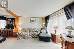 5 MURRAY DRIVE | Wasaga Beach Ontario | Slide Image Eight