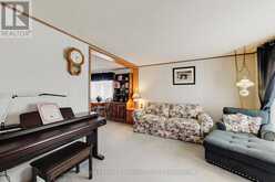 5 MURRAY DRIVE | Wasaga Beach Ontario | Slide Image Nine