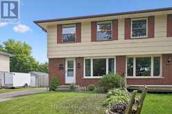 372 ARGYLL STREET | Fergus Ontario | Slide Image Two
