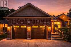 323 5TH AVENUE W | Owen Sound Ontario | Slide Image One
