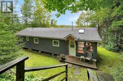 1036 BAD HABIT TRAIL | Haliburton Ontario | Slide Image Nine