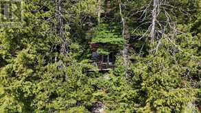 1019 ARROWHEAD DRIVE | Haliburton Ontario | Slide Image Two