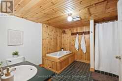 802 WILLIAMSPORT ROAD | Huntsville Ontario | Slide Image Forty