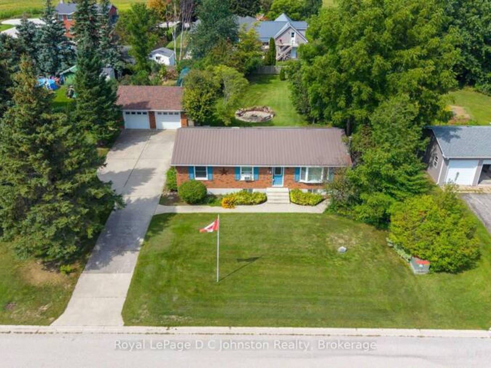 19 SMITH STREET, Kincardine, Ontario N0G 2T0