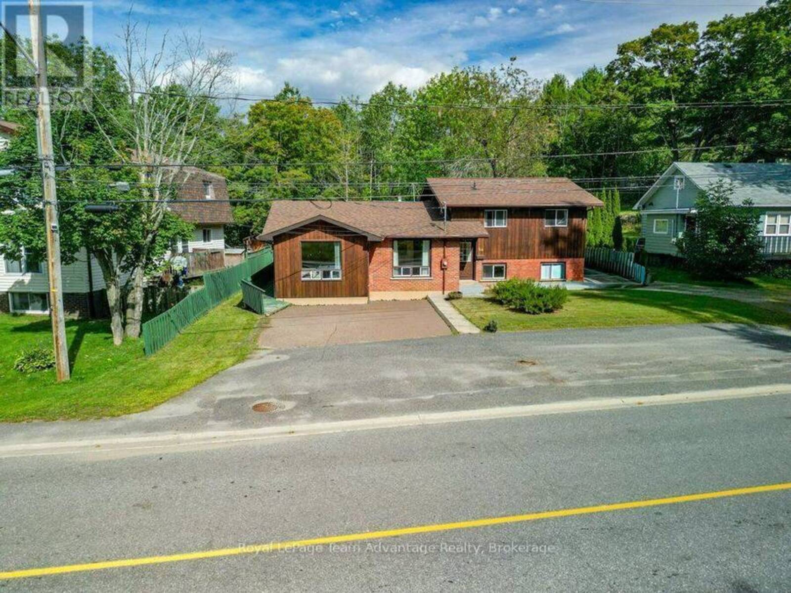 30A FOREST STREET, Parry Sound, Ontario P2A 2P9