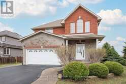 9 HILL STREET | Collingwood Ontario | Slide Image One