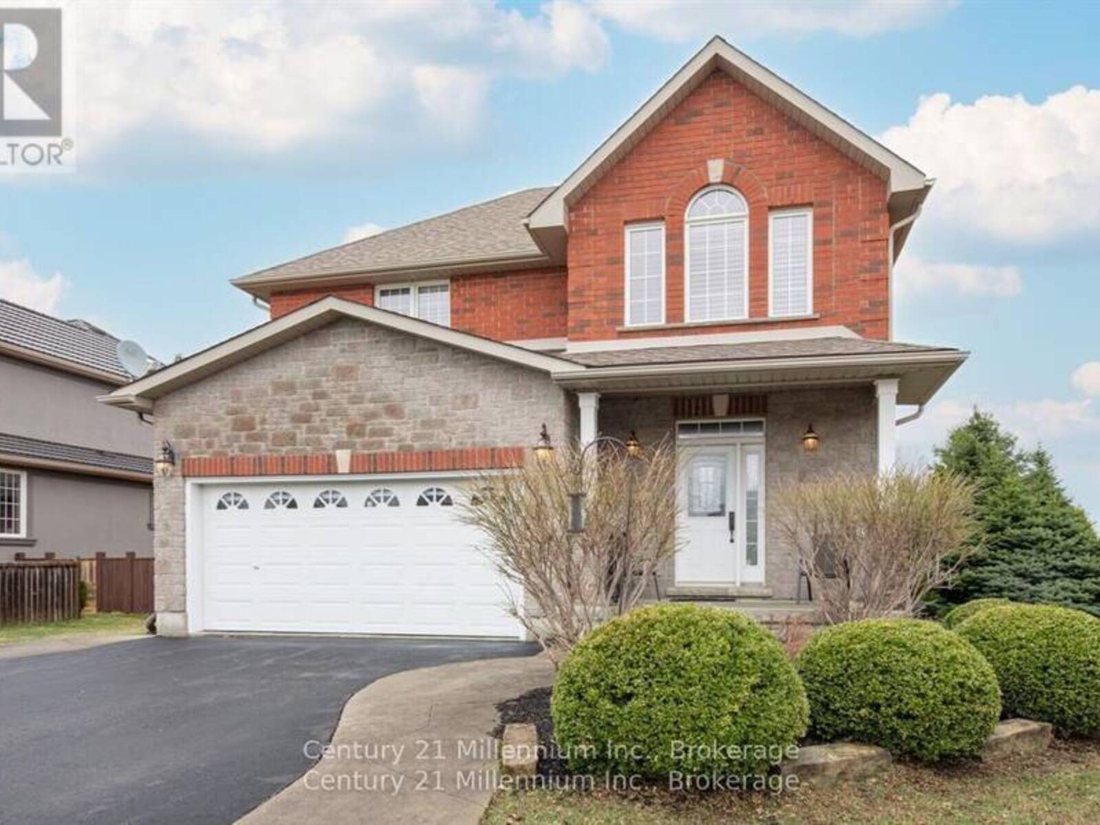 9 HILL STREET, Collingwood, Ontario L9Y 0A7