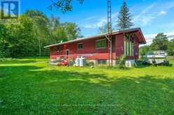 584 A & B HWY 141 | Rosseau Ontario | Slide Image Twenty-two