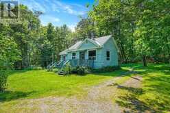 584 A & B HWY 141 | Rosseau Ontario | Slide Image Twenty-four