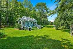 584 A & B HWY 141 | Rosseau Ontario | Slide Image Twenty-five