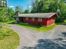 584 A & B HWY 141 | Rosseau Ontario | Slide Image Nine
