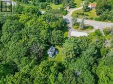 584 A & B HWY 141 | Rosseau Ontario | Slide Image Thirty-eight