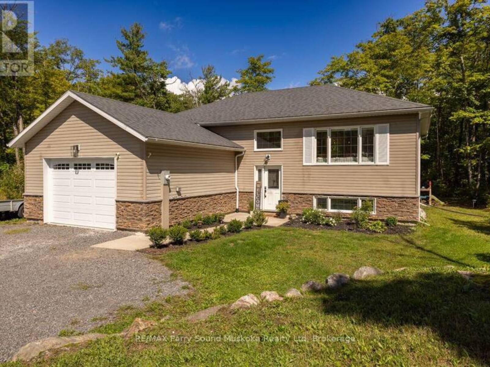 290 RANKIN LAKE ROAD, Seguin, Ontario P2A 2W8