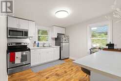 12 FOSTER AVENUE | Guelph Ontario | Slide Image Six