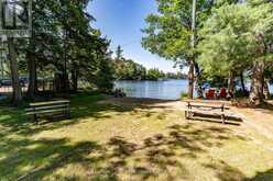 230 LAKEVIEW AVENUE | Gravenhurst Ontario | Slide Image Forty