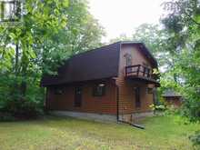 14 EMERSON AVENUE S | Sauble Beach Ontario | Slide Image Three