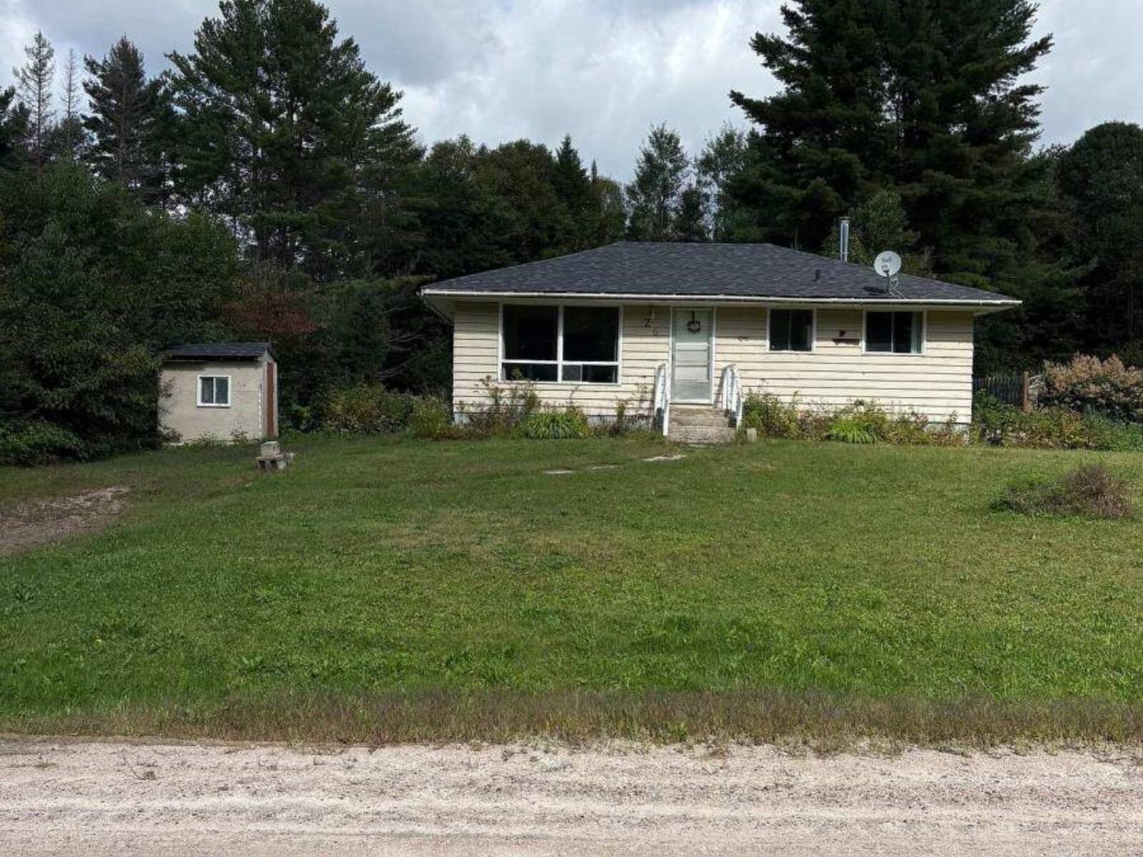 26 HIGH STREET W, Sundridge, Ontario P0A 1Z0