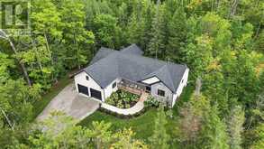 41 MEADOWS AVENUE | Waubaushene Ontario | Slide Image Forty-seven
