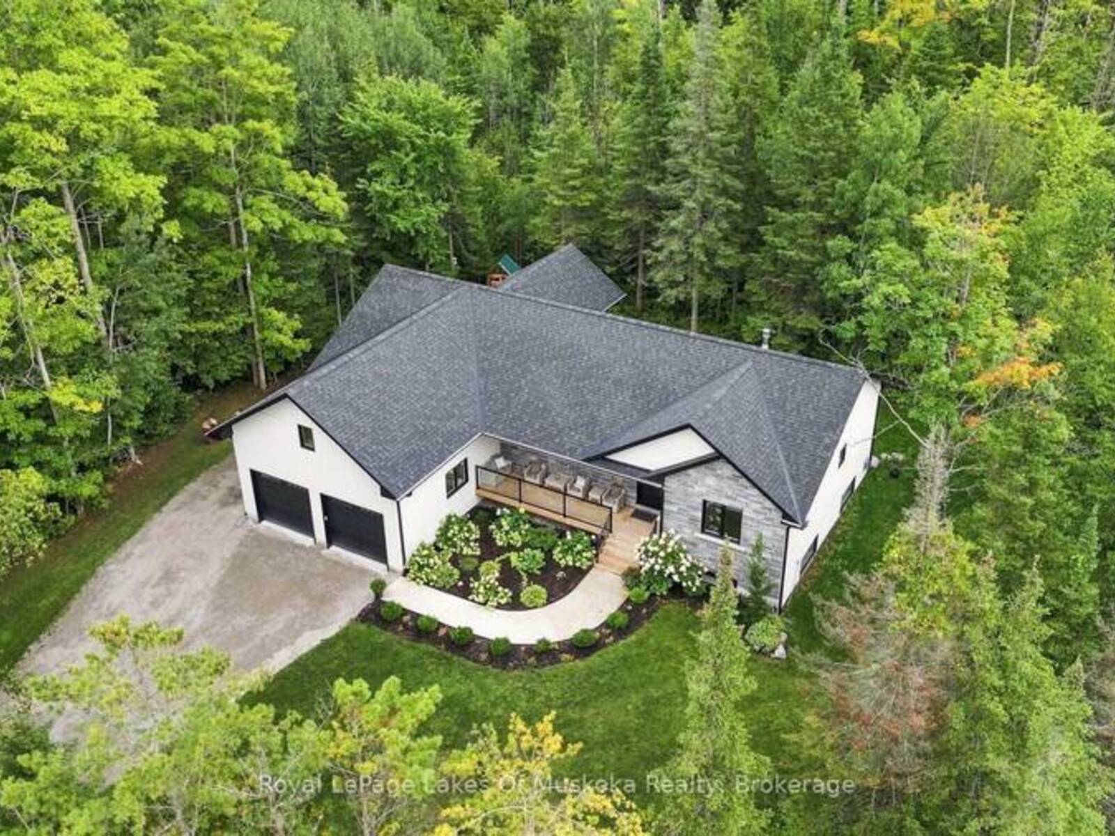 41 MEADOWS AVENUE, Waubaushene, Ontario L0K 2C0