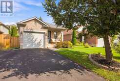 399 STARWOOD DRIVE | Guelph Ontario | Slide Image Three