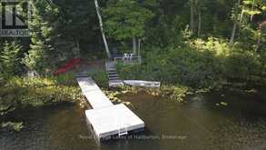 1214 HUBBARD & MONTGOMERY LANE | Haliburton Ontario | Slide Image Fourteen