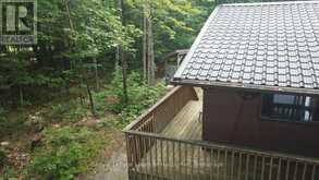 1214 HUBBARD & MONTGOMERY LANE | Haliburton Ontario | Slide Image Seventeen