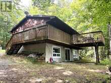 1214 HUBBARD & MONTGOMERY LANE | Haliburton Ontario | Slide Image Four