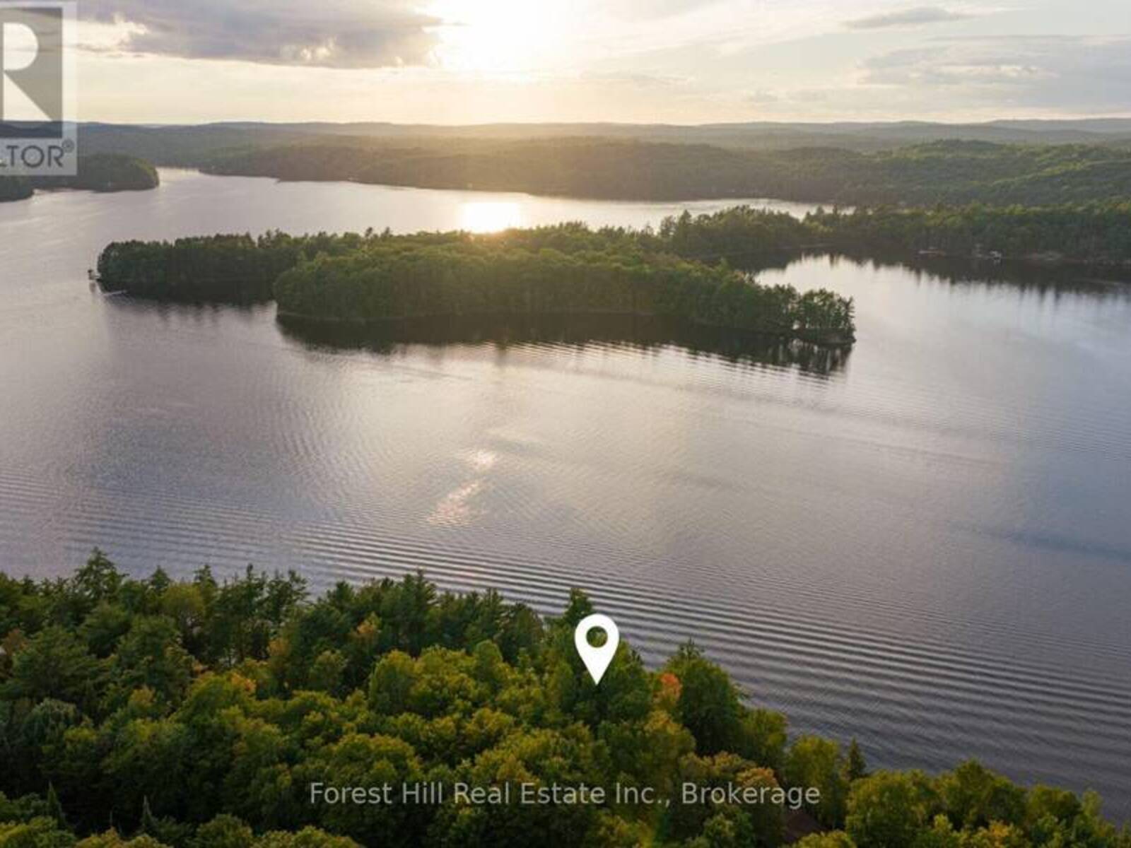 1155 WOLF CIRCLE, Lake of Bays, Ontario P0A 1E0