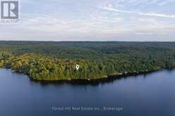 1155 WOLF CIRCLE | Lake of Bays Ontario | Slide Image Ten
