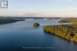 1155 WOLF CIRCLE | Lake of Bays Ontario | Slide Image Thirty-one