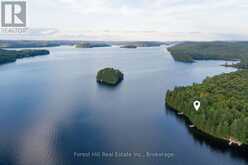 1155 WOLF CIRCLE | Lake of Bays Ontario | Slide Image Three
