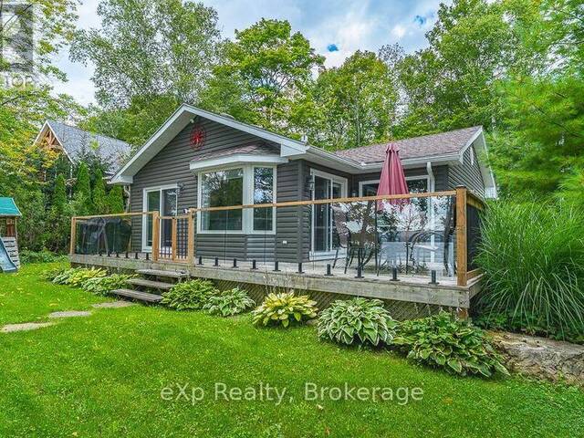 1 1ST AVENUE S Georgian Bluffs Ontario, N0H 2T0 - 3 Bedrooms Waterfront Home For sale