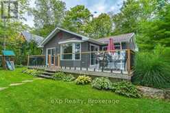 1 1ST AVENUE S | Georgian Bluffs Ontario | Slide Image One