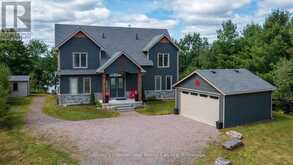 730 124 HIGHWAY | McKellar Ontario | Slide Image Four