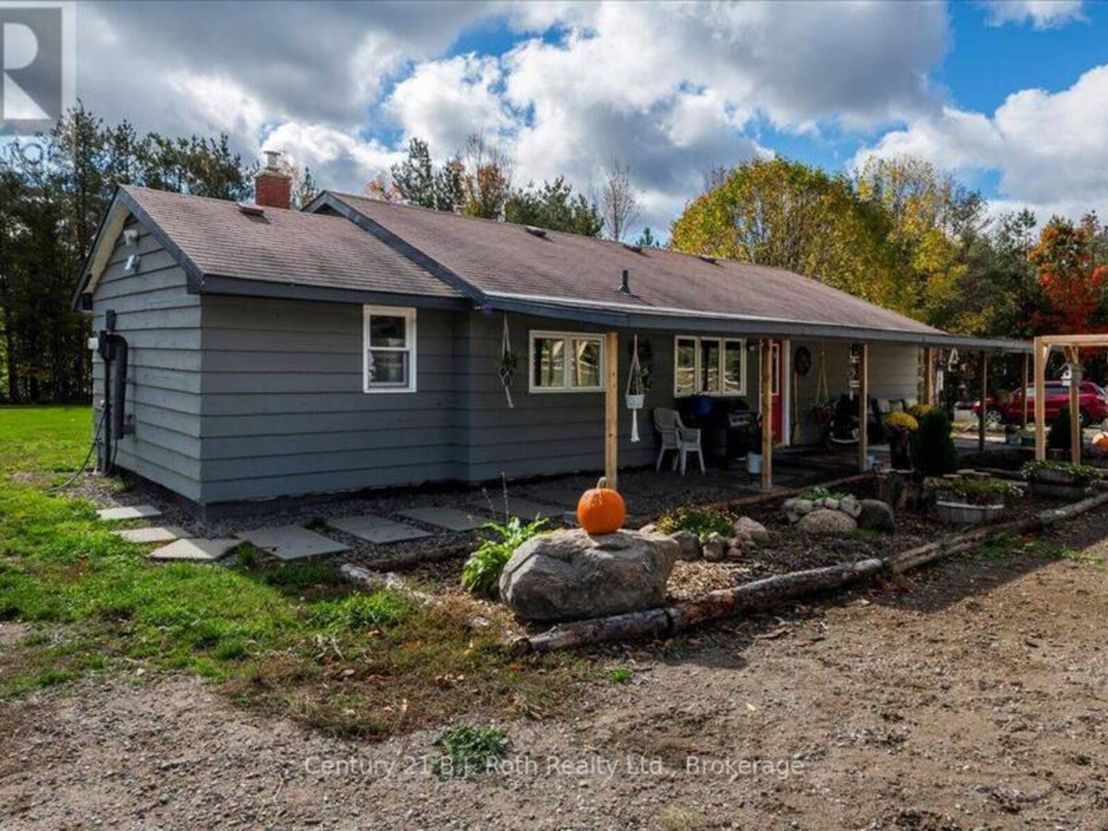 2286 FLOS 10 ROAD, Elmvale, Ontario L0L 1P0
