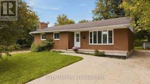 236 BRUCE STREET S | Durham Ontario | Slide Image Two