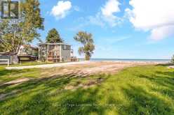 24 WILLIAM AVENUE | Wasaga Beach Ontario | Slide Image Twelve