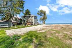 24 WILLIAM AVENUE | Wasaga Beach Ontario | Slide Image Thirteen
