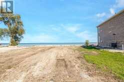 22 WILLIAM AVENUE | Wasaga Beach Ontario | Slide Image Ten