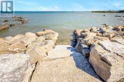 22 WILLIAM AVENUE | Wasaga Beach Ontario | Slide Image Thirteen