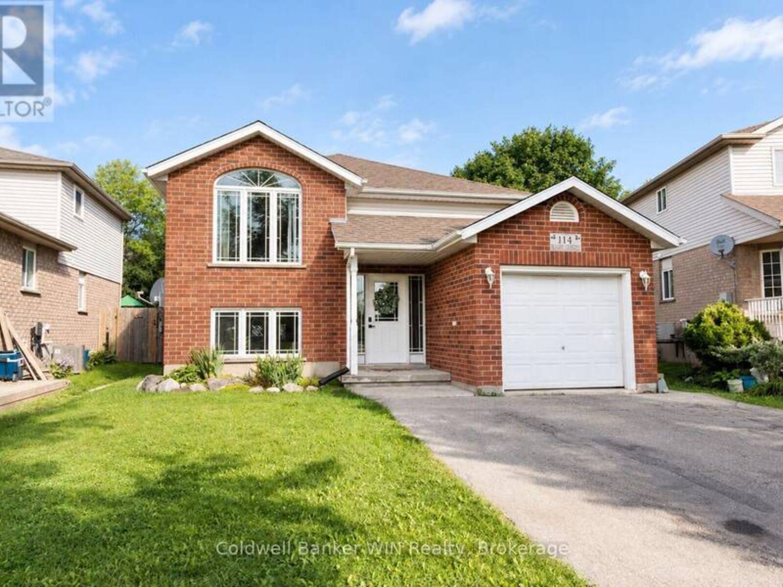 114 BELLAMY CRESCENT, Fergus, Ontario N1M 3S6