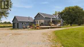 325789 DURHAM B ROAD | Priceville Ontario | Slide Image Four